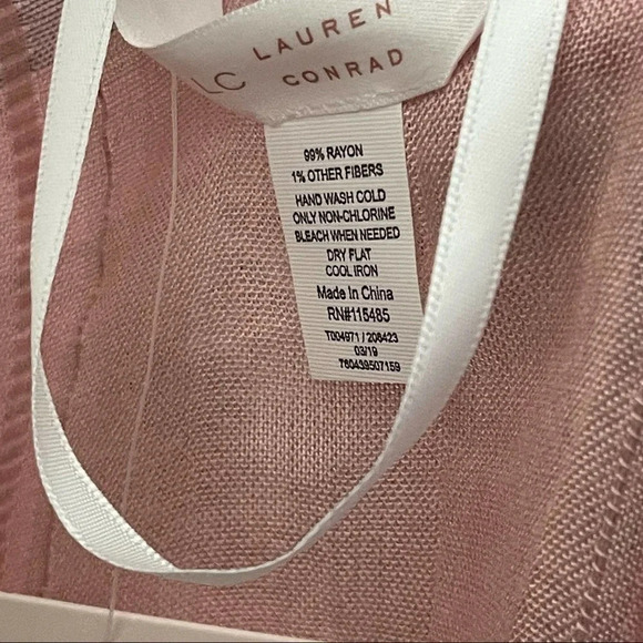 LC Lauren Conrad Blush Plaid Ruana NWT - Picture 5 of 9